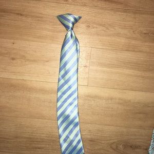Kids clip on tie